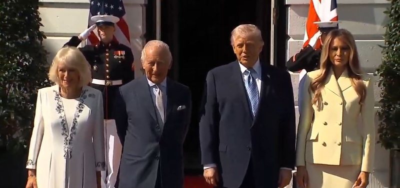 Trump pret Mbretin Charles në Shtëpinë e Bardhë, nis vizita zyrtare në SHBA