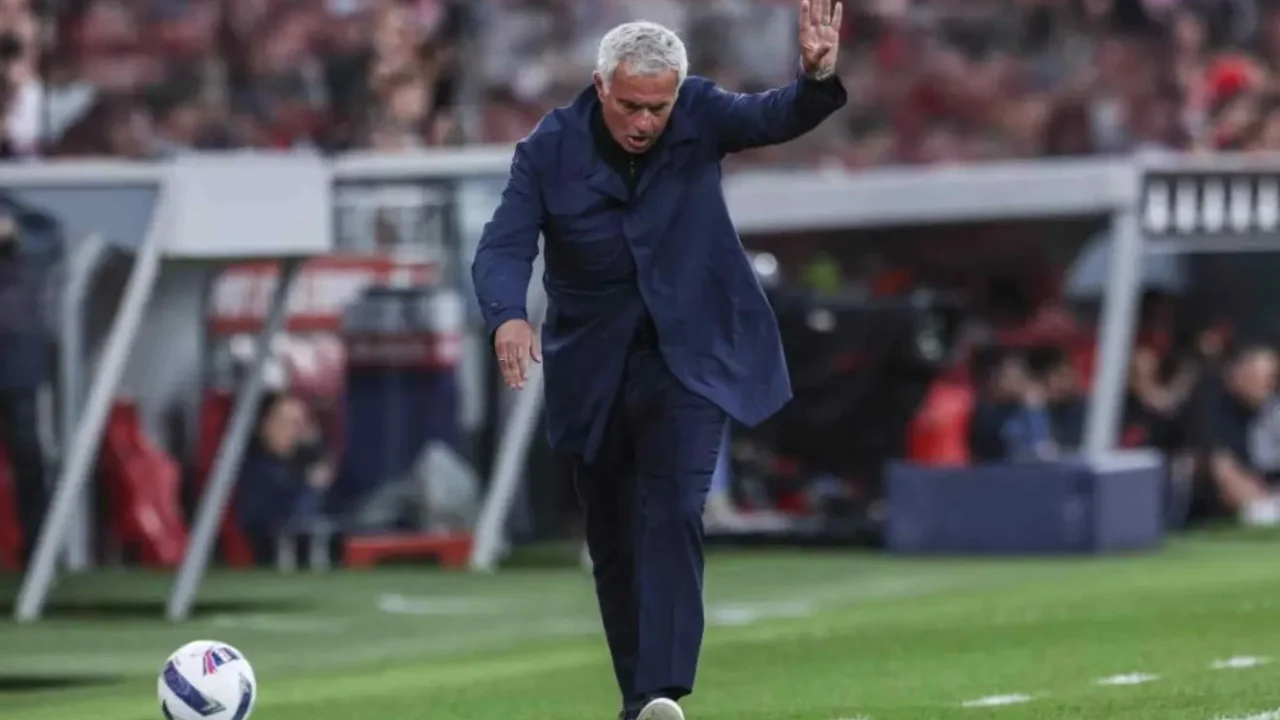 Mourinho është i përzgjedhuri, do të jetë ai, trajneri i ardhshëm i Real Madrid