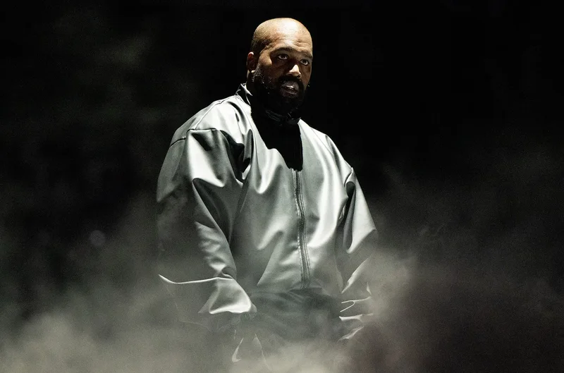 Ndalon dy koncerte të reperit në korrik në Reggio Emilia: Ja pse Italia bllokoi Kanye West! Ndalon dy koncerte të reperit në korrik në Reggio Emilia: Ja pse Italia bllokoi Kanye West!