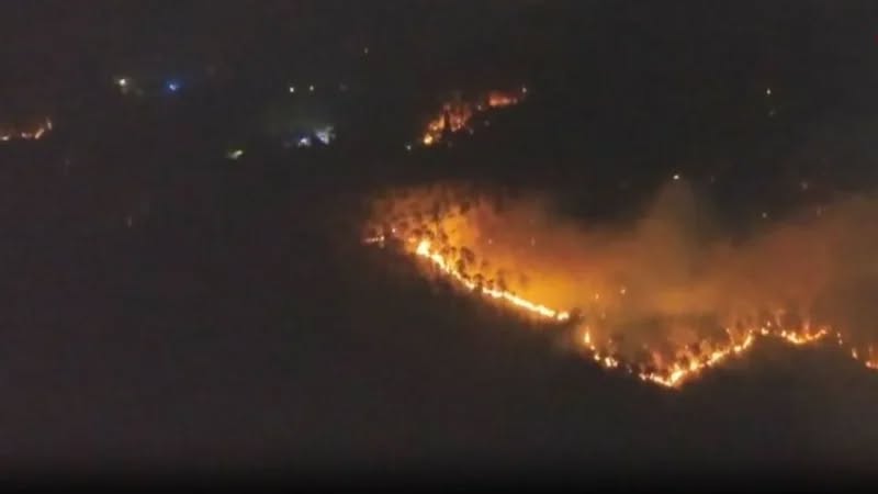 Zjarr masiv në Toskana të Italisë, evakuohen mbi 3000 banorë