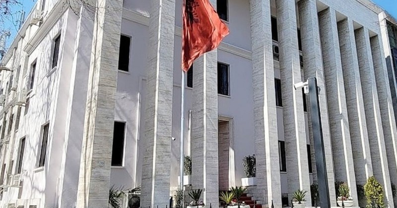 Arresti në burg: Gjykata e Lartë vendos të hënën për ndryshimin e praktikës