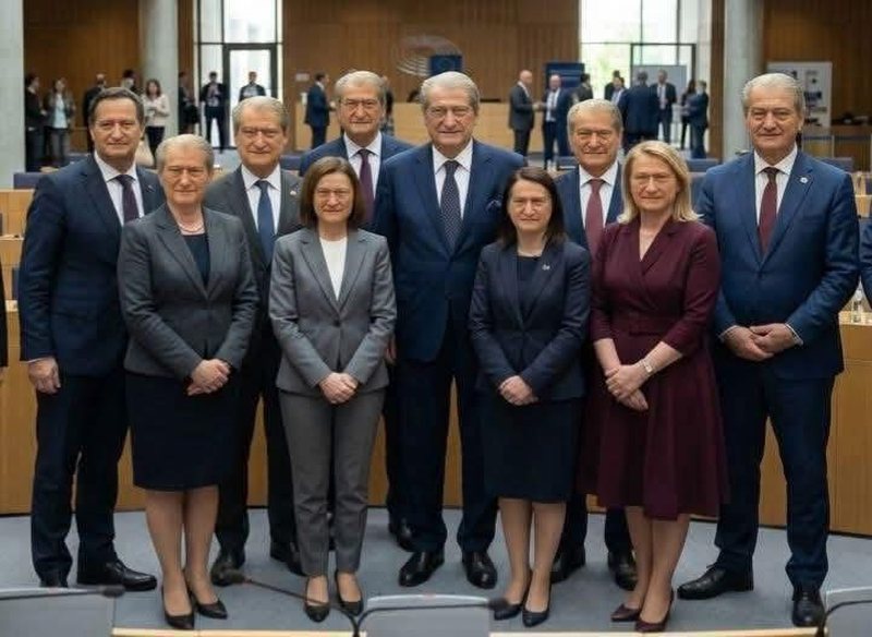 Ironia e Kreshnik Spahiut: PD ka 36 vjet që proteston për zgjedhje të ndershme, por kurrë s’ka bërë zgjedhje të lira vetë dhe as për veten e saj