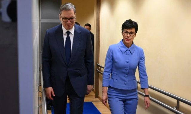 “I duan të keqen Serbisë”! Pas Berishës edhe Vuçiç sulmon Marta Kos: Nuk kemi çfarë të flasim më!