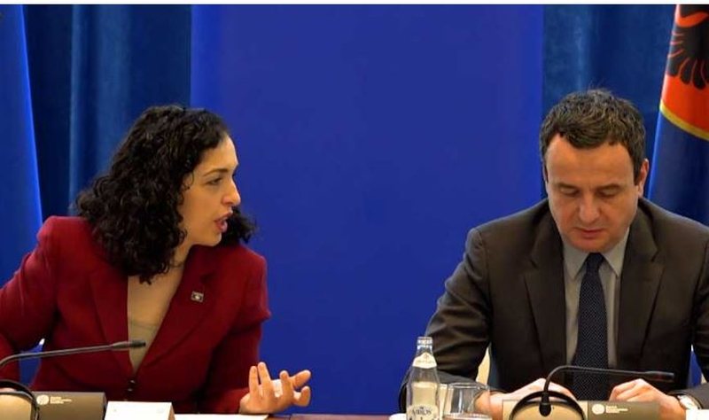 “Momenti i thyerjes”?! Konjufca zbulon si nisi përplasja mes Kurtit dhe Osmanit