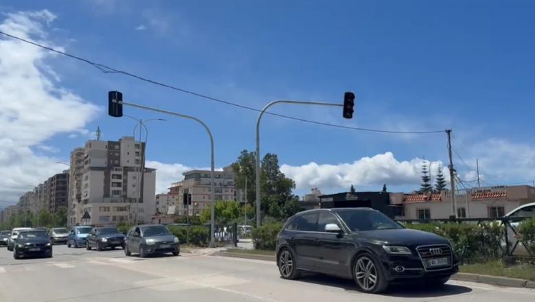 Pas 30 vitesh rikthehen semaforët në Vlorë, do të vendosen në 9 segmente rrugore
