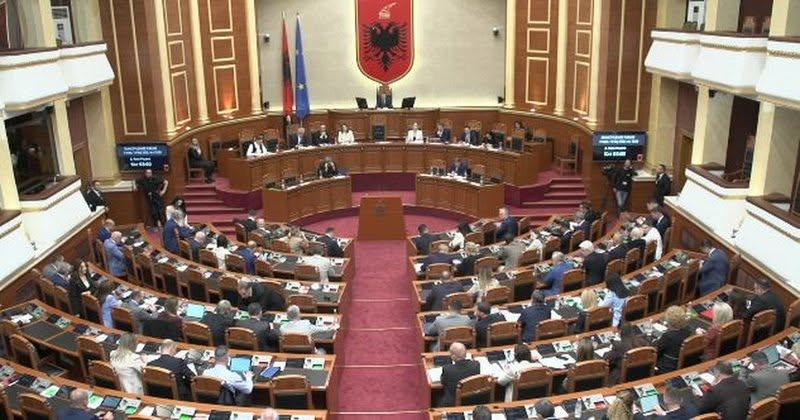 Tjetër dakordësi mes PS dhe PD: Ndryshimet në Rregulloren e Kuvendit do të bëhen me konsensus