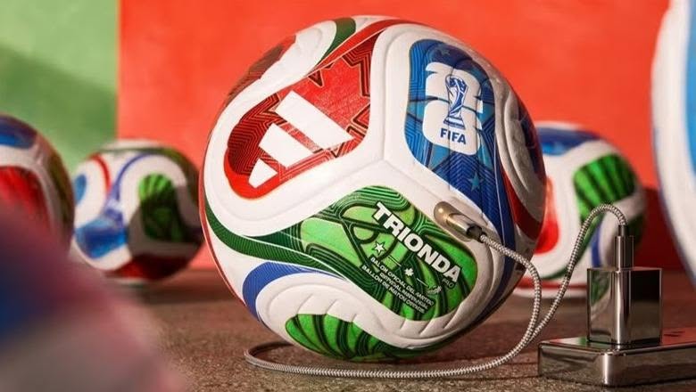 Risi teknologjike, topi i Botërorit 2026 duhet të karikohet para ndeshjeve! Transmeton 500 të dhëna në sekondë