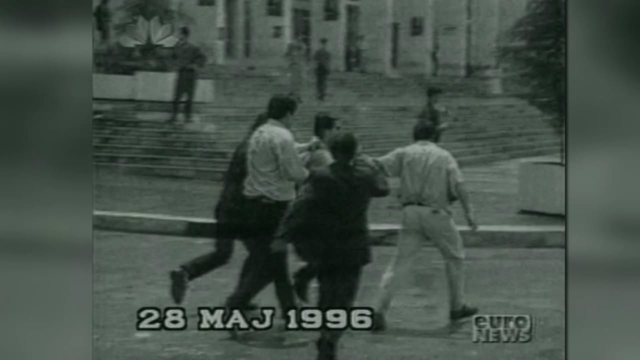 Si Berisha dhunoi opozitën në ’96-ën? Gonxhe: Plagë që ka zënë kore, por shenja mbetet! Atë që bëri regjimi i Saliut, se bëri as komunizmi