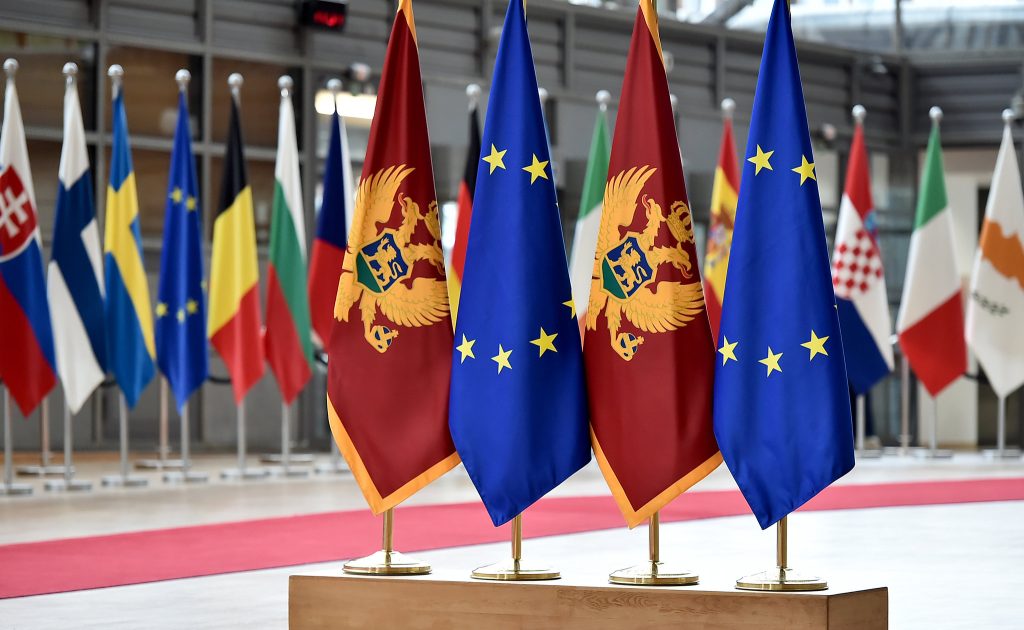 Holanda bllokon Malin e Zi për negociatat Holanda bllokon Malin e Zi për negociatat
