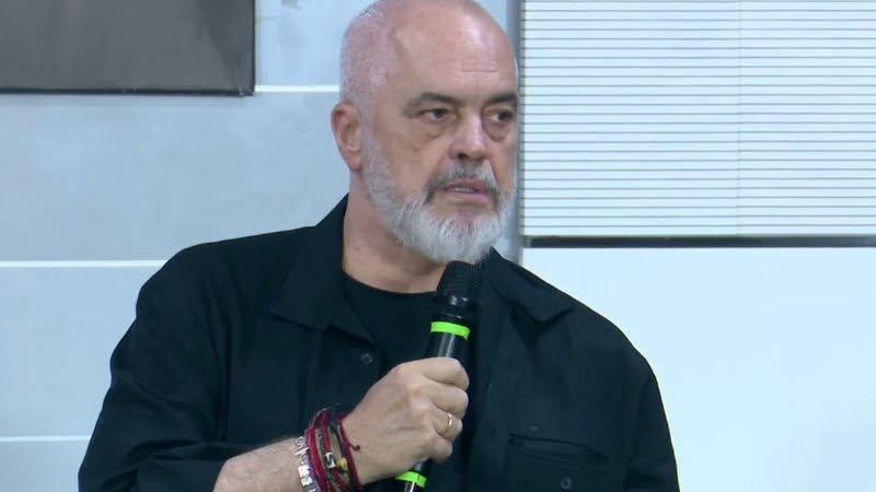“ Po kur thonë 5 kushte… Rama ironizon protestuesit: Nëse jap dorëheqjen, si do i bëj katër të tjerat?