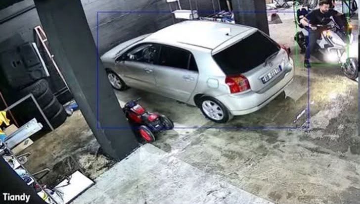 Pamja e fundit e 34-vjeçarit Eglant Koçi, dyshohet se u rrëmbye për paratë digjitale