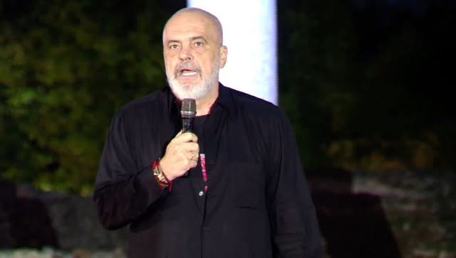 Protesta/ “E vërteta, gjëja më patriotike”! Rama: Nëse e fsheh atë, je skuth e manipulator!