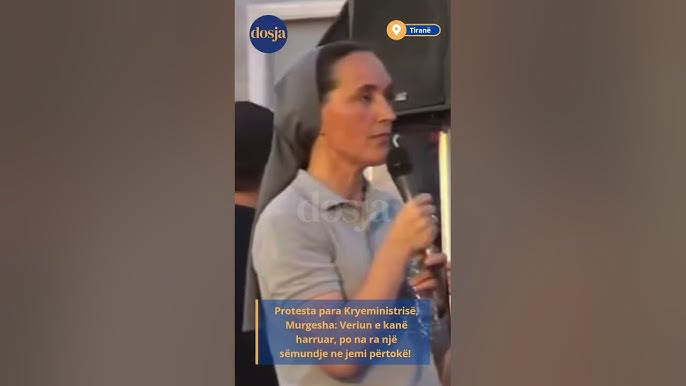 Një murgeshë “kapet rob” në Bulevard