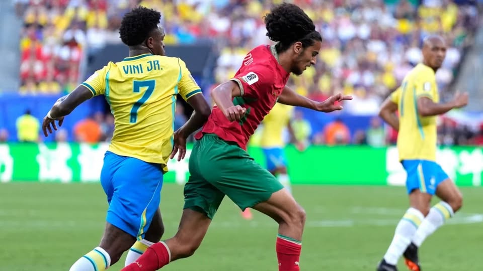 Brazili në gjunjë përballë një fëmije! Mediat e huaja zbulojnë djaloshin 18-vjeçar që po bën ligjin në Botëror