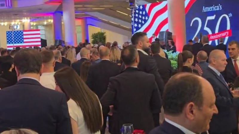 250-vjetori i SHBA-së as te dera nuk e qasin! Berisha mbetet “non grata” për Ambasadën Amerikane, mungon ftesa në festën e madhe! 250-vjetori i SHBA-së as te dera nuk e qasin! Berisha mbetet “non grata” për Ambasadën Amerikane, mungon ftesa në festën e madhe!