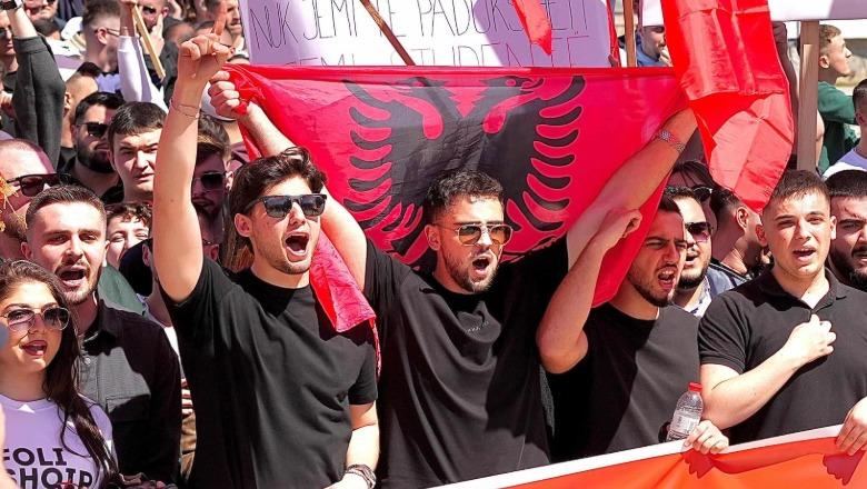 PE miraton amendamentin për çështjen e gjuhës shqipe në Maqedoni: Të zgjidhet sa më shpejt! Protestat e studentëve të mos cilësohen destabilizuese