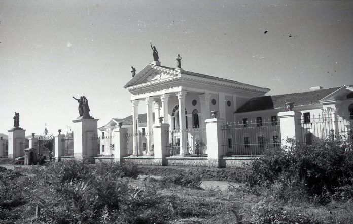 Flamingot e kinostudios “Shqipëria e re”