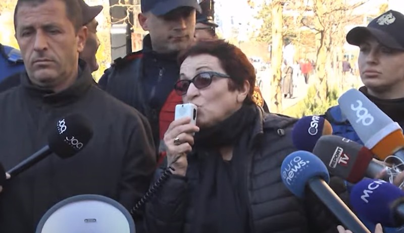Kandidatët për kryeministër, apo thjesht “kacamisër”? Kandidatët për kryeministër, apo thjesht “kacamisër”?