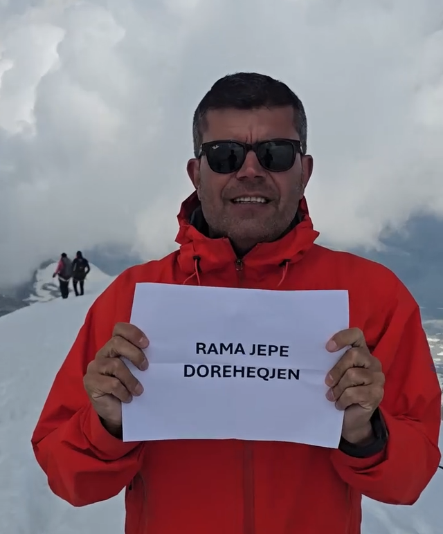 Ermal Hasimja mbështet sulmet ndaj turizmit: “Nuk shoh se si mund të akuzohen ata që bënë review negative”