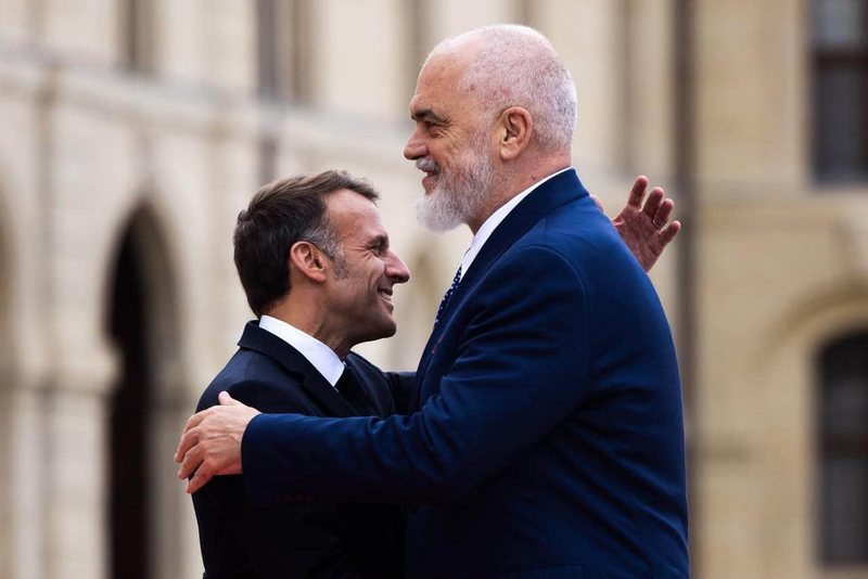 Paris, Rama pritet nga Macron, merr pjesë në Samitin e Koalicionit të Vullnetmirëve për Ukrainën