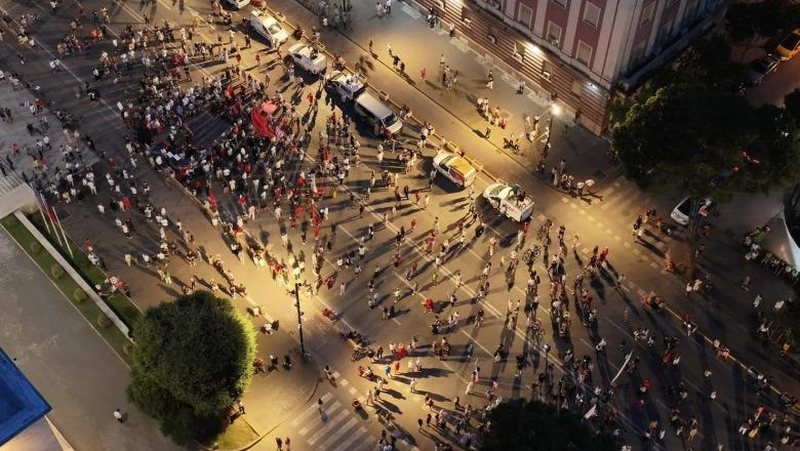 Shfuqizimi i ligjit për investimet strategjike, lajm i mirë për flamingot, jo për sorrat Shfuqizimi i ligjit për investimet strategjike, lajm i mirë për flamingot, jo për sorrat