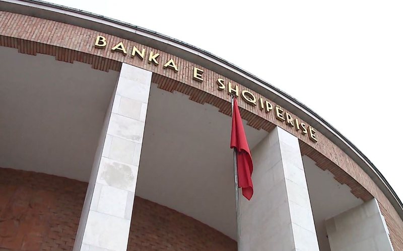 Kur zyrtarizohet euroja në Shqipëri? Zbardhen kërkesat për Bankën e Shqipërisë: Ja plani pas anëtarësimit! Kur zyrtarizohet euroja në Shqipëri? Zbardhen kërkesat për Bankën e Shqipërisë: Ja plani pas anëtarësimit!