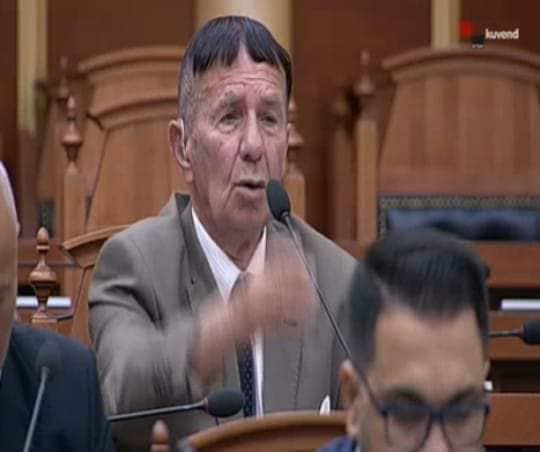 Muli proteston ndaj dhunimit të Jenisherit Muli proteston ndaj dhunimit të Jenisherit