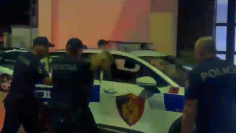 Vrau 20-vjeçarin me pushkë, dëshmia e autorit: Më ngacmoi të dashurën! Konflikte edhe se kush ishte ‘më i forti’ i lagjes! VIDEO kur policia i vë prangat: Shtrihu në tokë Vrau 20-vjeçarin me pushkë, dëshmia e autorit: Më ngacmoi të dashurën! Konflikte edhe se kush ishte ‘më i forti’ i lagjes! VIDEO kur policia i vë prangat: Shtrihu në tokë