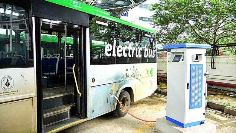 Berati drejt transportit publik elektrik, hapet tenderi 276 milionë lekë për autobusë dhe stacione inteligjente Berati drejt transportit publik elektrik, hapet tenderi 276 milionë lekë për autobusë dhe stacione inteligjente