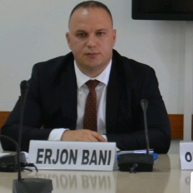 Sharlatanët e drejtësisë shqiptare gjejnë mënyra për tu bërë të njohur! Federata Evropiane e Gazetarëve (EFJ) e tronditur nga “Rregullorja Bani”: Do ti drejtohemi Këshillit të Evropës