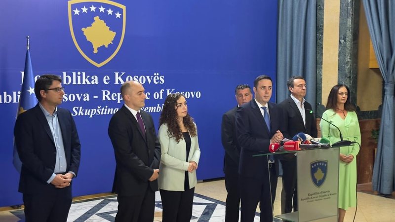 Kurti dhe Abdixhiku arrijnë marrëveshje për presidentin e Kosovës, zbulohet emri i kandidatit për postin