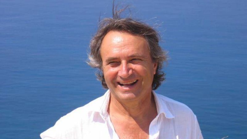 Mevlan Shanaj: Mund të më thoni cili është projekti juaj konkret për mbrojtjen, zhvillimin dhe të ardhmen e filmit shqiptar? Mevlan Shanaj: Mund të më thoni cili është projekti juaj konkret për mbrojtjen, zhvillimin dhe të ardhmen e filmit shqiptar?