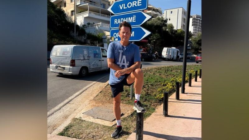 “Vendi perfekt për të mbyllur verën”! Richard Grenell me pushime në bregdetin shqiptar: Shfaqet mes Vlorës dhe Radhimës “Vendi perfekt për të mbyllur verën”! Richard Grenell me pushime në bregdetin shqiptar: Shfaqet mes Vlorës dhe Radhimës