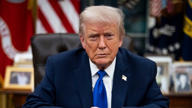 Trump thotë se do ta shpallë Hormuzin territor të SHBA-së, bllokada amerikane mbetet në fuqi Trump thotë se do ta shpallë Hormuzin territor të SHBA-së, bllokada amerikane mbetet në fuqi