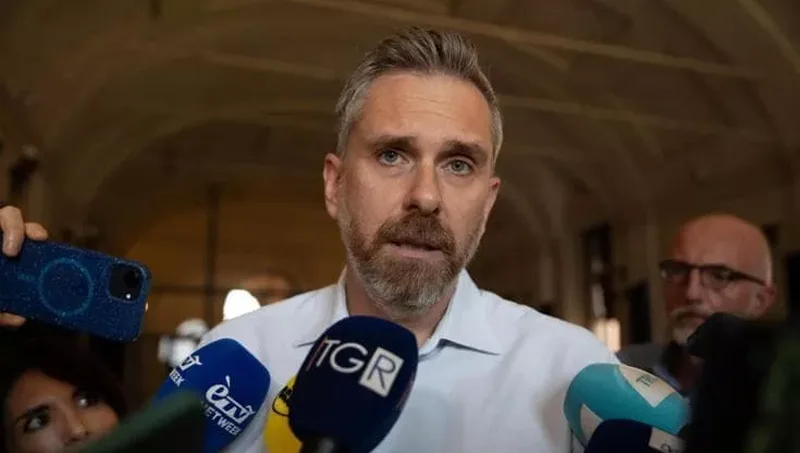 Numër i lartë llogarish nga SHBA-të: Dyshime për fushatë propagandistike “Maga” në Itali Numër i lartë llogarish nga SHBA-të: Dyshime për fushatë propagandistike “Maga” në Itali