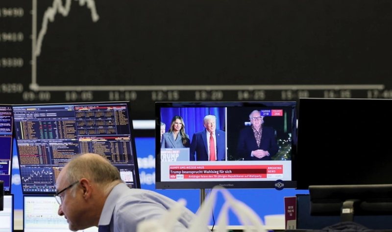 “Politico”: Borxhi amerikan prej 40 trilionë dollarësh kërcënon Evropën, Franca nën presion dhe në “zonë” “Politico”: Borxhi amerikan prej 40 trilionë dollarësh kërcënon Evropën, Franca nën presion dhe në “zonë”