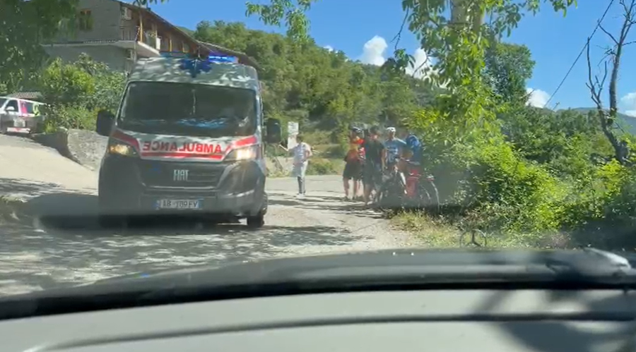 Kush duhet të paguajë kur një turist i aksidentuar shtrohet në spital?  Në Europë trajtimi paguhet, Shqipëria po humbet mijëra euro