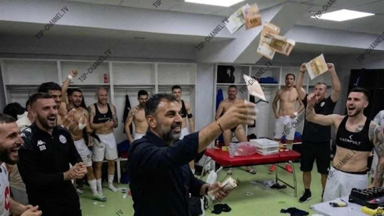 “Shiu” i parave pas Audas, por festa e madhe vlen 500 mijë euro! “Dinamo” pret “Pafos” “Shiu” i parave pas Audas, por festa e madhe vlen 500 mijë euro! “Dinamo” pret “Pafos”