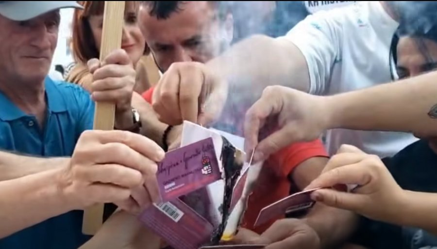 Ballistët socialistë si barcoletë shkodrane Ballistët socialistë si barcoletë shkodrane
