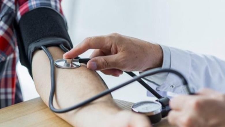 Zgjerohet programi i kontrollit mjekësor bazë, ulet kufiri i moshës! Nga shtatori check-up falas për të gjithë të rriturit mbi 35 vjeç Zgjerohet programi i kontrollit mjekësor bazë, ulet kufiri i moshës! Nga shtatori check-up falas për të gjithë të rriturit mbi 35 vjeç