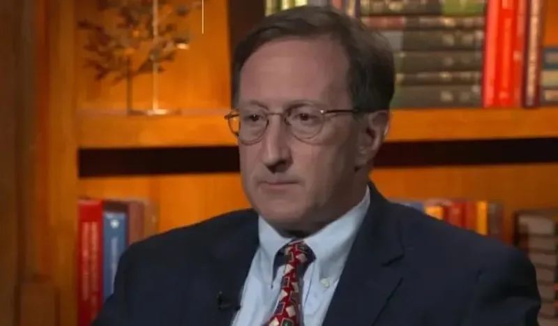 Ish-zyrtari amerikan: Specialja nuk i shqyrtoi siç duhet provat, shpresoj që Apeli të ndryshojë vendimin Ish-zyrtari amerikan: Specialja nuk i shqyrtoi siç duhet provat, shpresoj që Apeli të ndryshojë vendimin