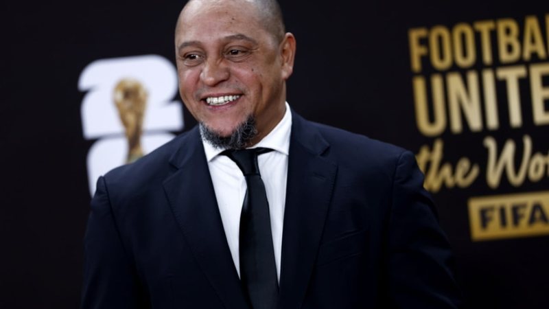 “Fjeta milioner dhe u zgjova i rrënuar”! Roberto Carlos trondit botën e futbollit: Humba 99% të pasurisë brenda një nate “Fjeta milioner dhe u zgjova i rrënuar”! Roberto Carlos trondit botën e futbollit: Humba 99% të pasurisë brenda një nate