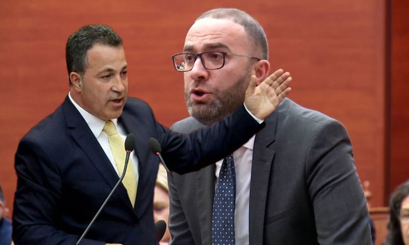 Pagat e gjyqtarëve, sherr në Konferencën e Kryetarëve! Gaz Bardhit i shqetësuar për “bukën e tyre” por… buzëqesh dhe gëzon kur Saliu bën atë që ka në dorë…i poshtron Pagat e gjyqtarëve, sherr në Konferencën e Kryetarëve! Gaz Bardhit i shqetësuar për “bukën e tyre” por… buzëqesh dhe gëzon kur Saliu bën atë që ka në dorë…i poshtron