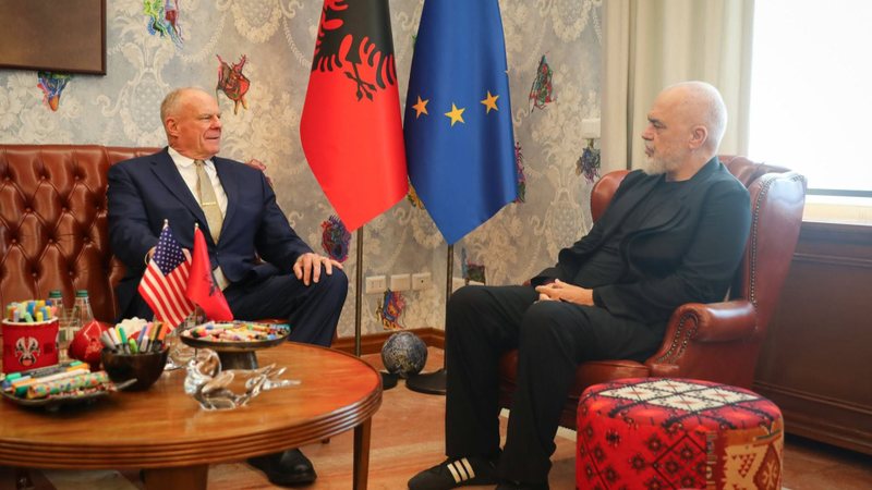 Ambasada Amerikane zbardh takimin e ambasadorit Wendt me Ramën: Fokusi te mbrojtja dhe lufta kundër krimit të organizuar