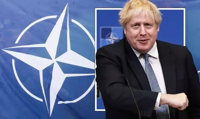 VIDEO/ Shpëtojnë për “fije” Boris Jonson dhe zyrtarët e BE! Një tren që vinte pas tyre u godit nga droni rus VIDEO/ Shpëtojnë për “fije” Boris Jonson dhe zyrtarët e BE! Një tren që vinte pas tyre u godit nga droni rus