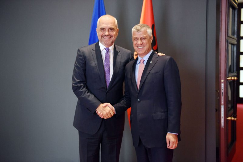 Beteja e fundit për ish-krerët e UÇK! Rama: Liri për çlirimtarët! Thaçi do të triumfojë me forcën e së vërtetës Beteja e fundit për ish-krerët e UÇK! Rama: Liri për çlirimtarët! Thaçi do të triumfojë me forcën e së vërtetës