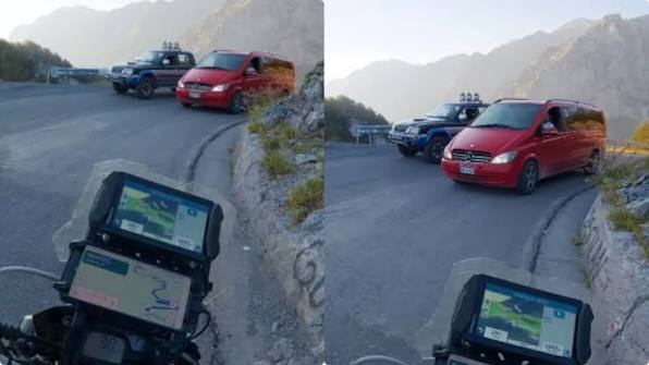 VIDEO/ Për pak sa nuk përfundoi në tragjedi udhëtimi i një motoristi rumun në Shqipëri VIDEO/ Për pak sa nuk përfundoi në tragjedi udhëtimi i një motoristi rumun në Shqipëri