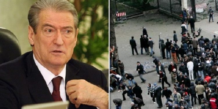 Protesta, Rama: Jam përpjekur për të mos rënë në kurthin e ngritur të dhunës që kërkon gjak Protesta, Rama: Jam përpjekur për të mos rënë në kurthin e ngritur të dhunës që kërkon gjak