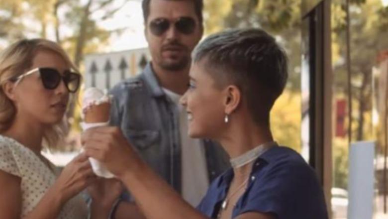 Ishte pjesë e videoklipit të tij, Alban Skënderaj mesazh prekës për Rinesën: E jetove jetën me guxim, si një ‘Lea’ e vërtetë! Ishte pjesë e videoklipit të tij, Alban Skënderaj mesazh prekës për Rinesën: E jetove jetën me guxim, si një ‘Lea’ e vërtetë!