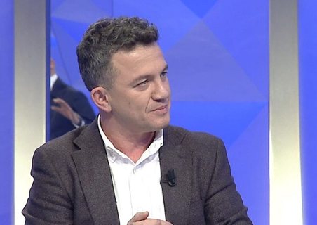 Koalicioni i hejterëve po sulmon Republikën e Shqipërisë Koalicioni i hejterëve po sulmon Republikën e Shqipërisë